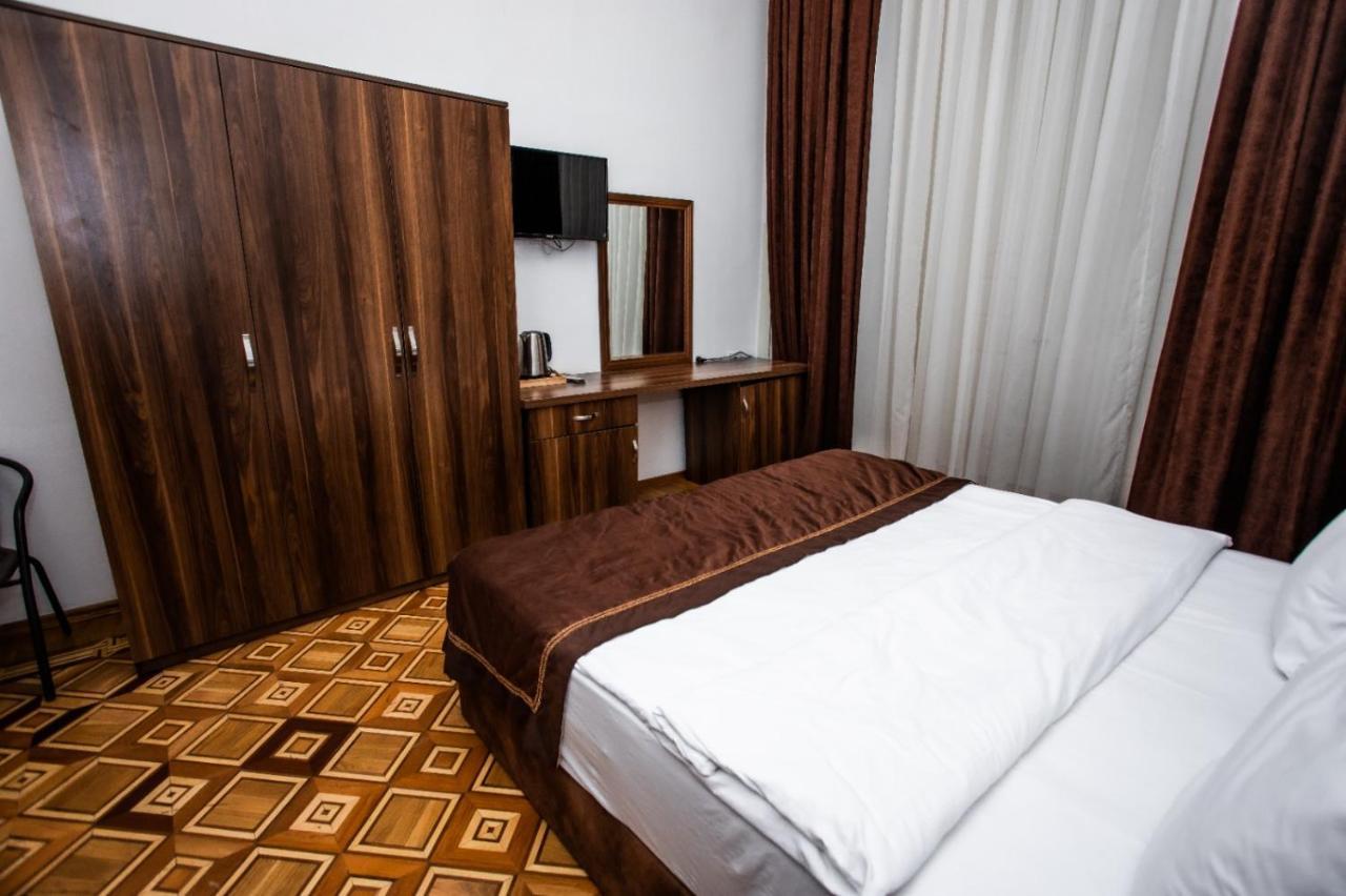 Malakan Hotel Baku Exterior foto